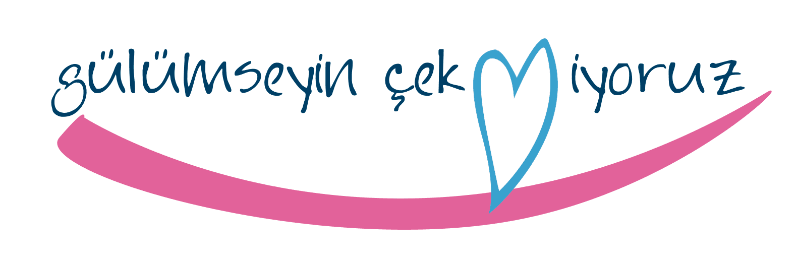 Gülümseyin Çekmiyoruz
